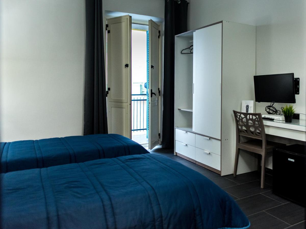 Scigliano Hotel